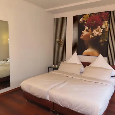 Mariotto Am Burghof Hotel