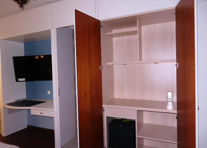 Mariotto Am Burghof فندق 3*